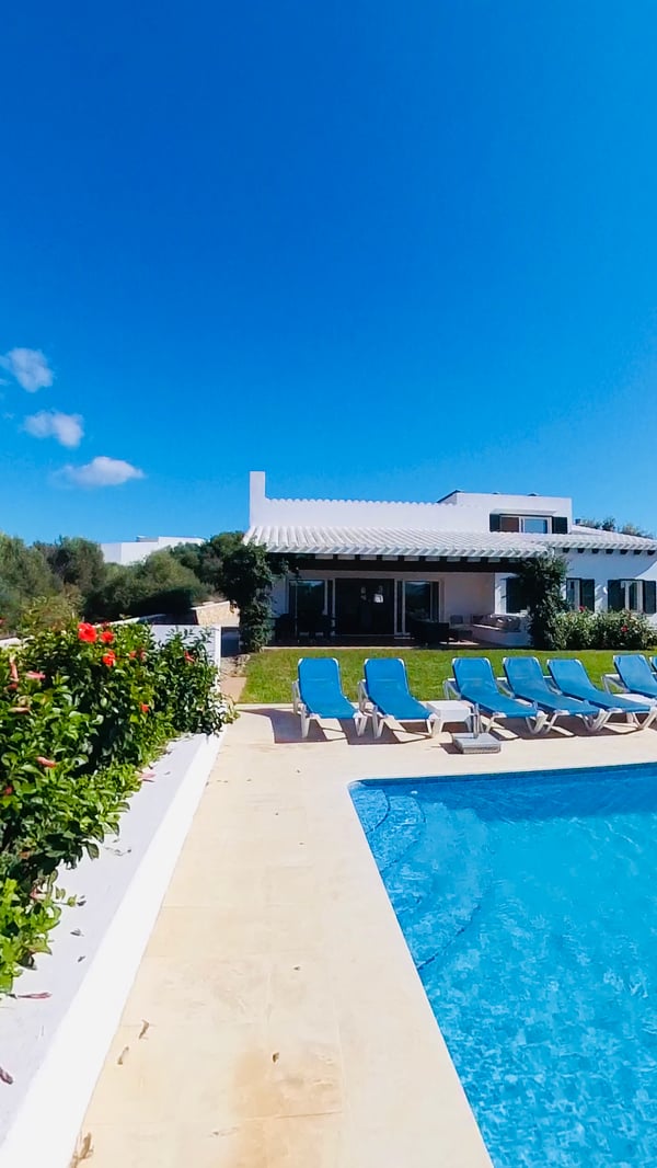 Villa Esmée et sa piscine à Binibeca